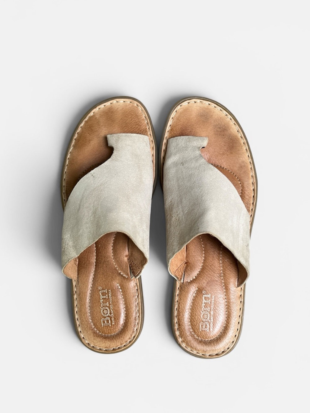 Born “Inti” Leather Slide Sandal in Metallic Champagne Size 8 - Picture 9 of 11